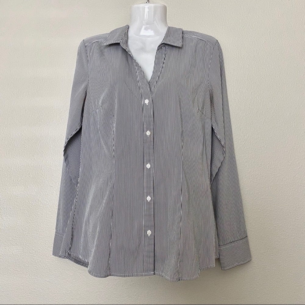 H&M pin striped button down